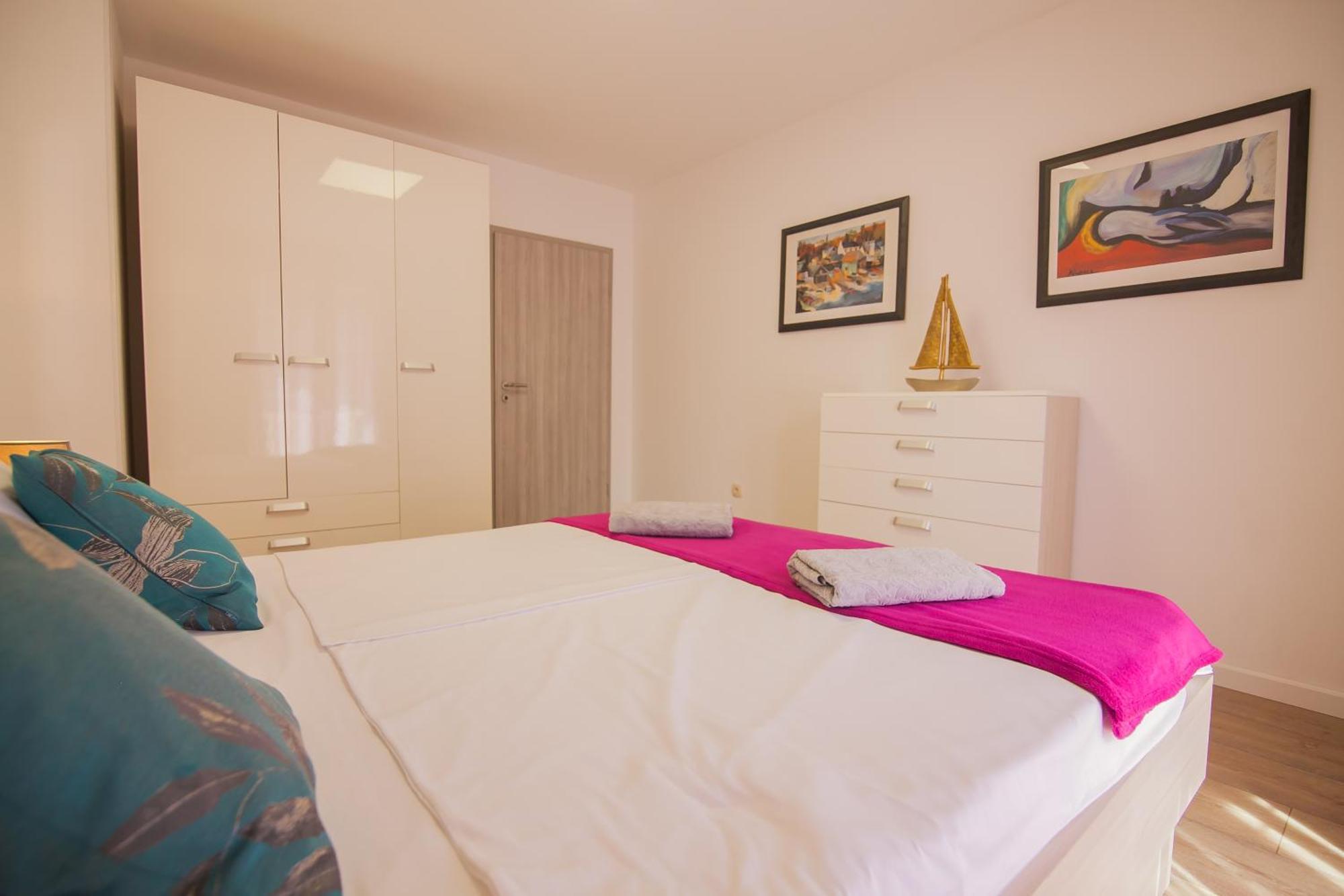 Helvetia Sunny Apartments ボル エクステリア 写真