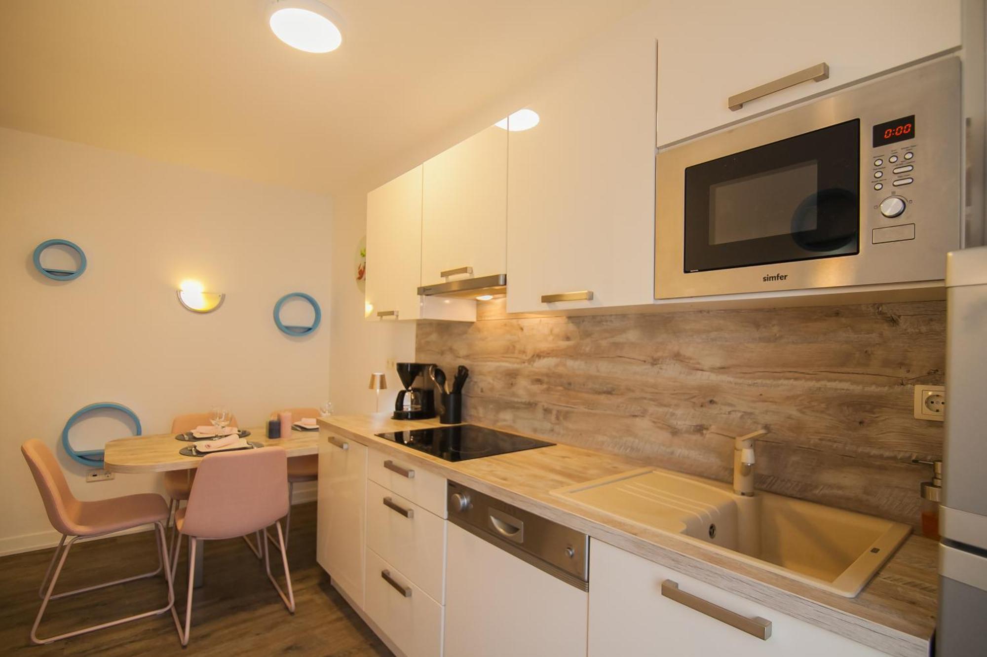 Helvetia Sunny Apartments ボル エクステリア 写真