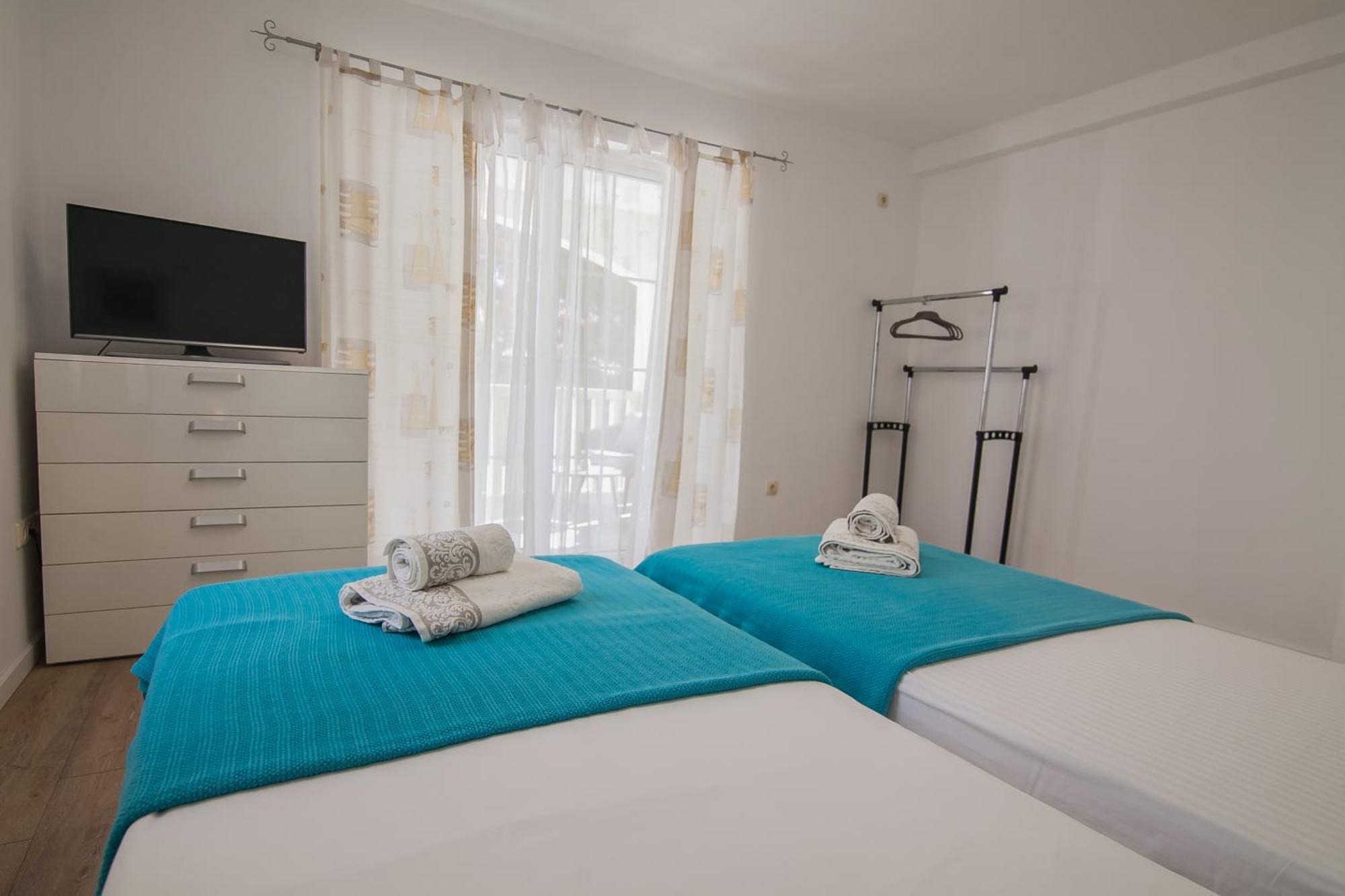 Helvetia Sunny Apartments ボル エクステリア 写真
