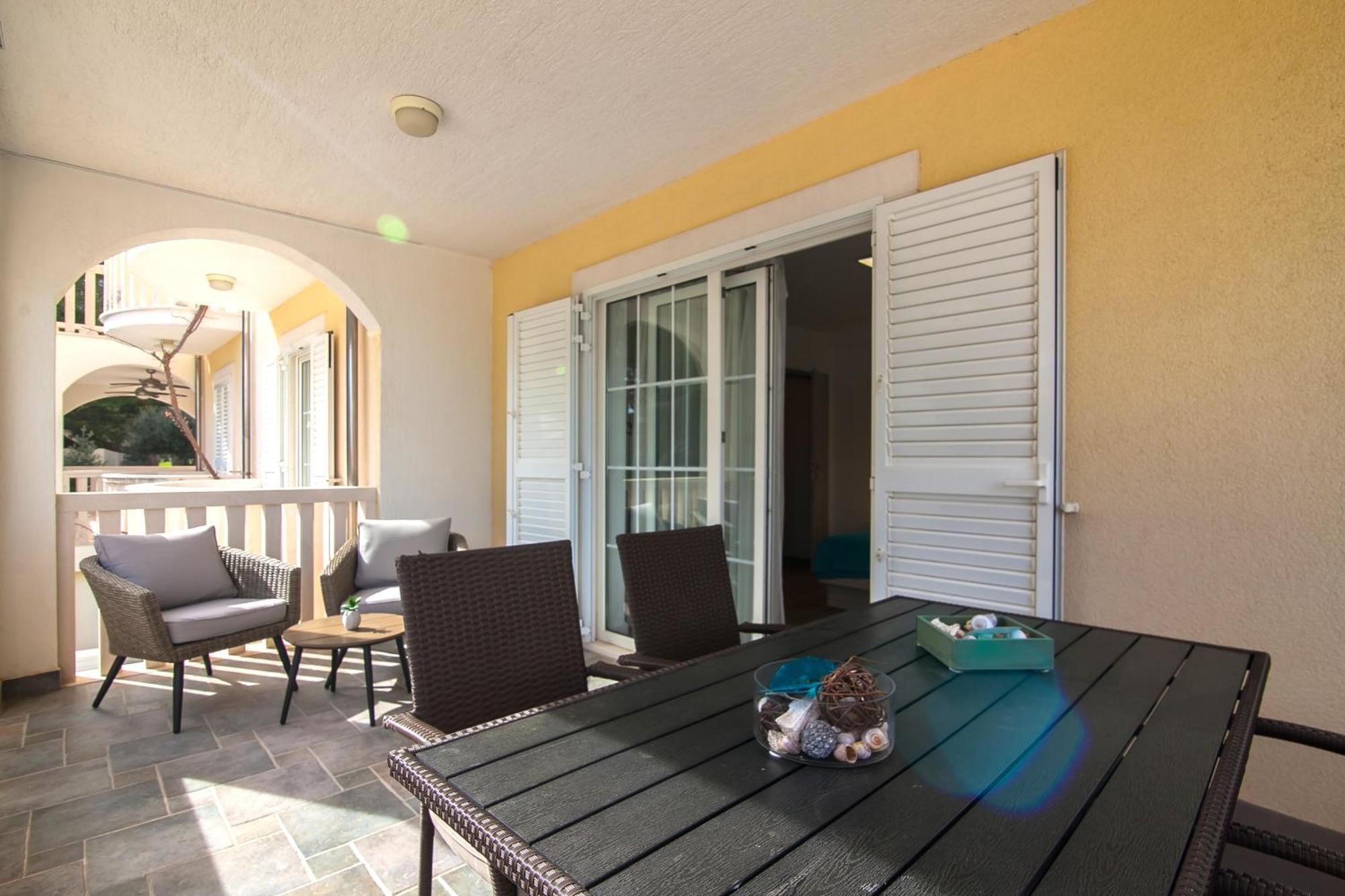 Helvetia Sunny Apartments ボル エクステリア 写真