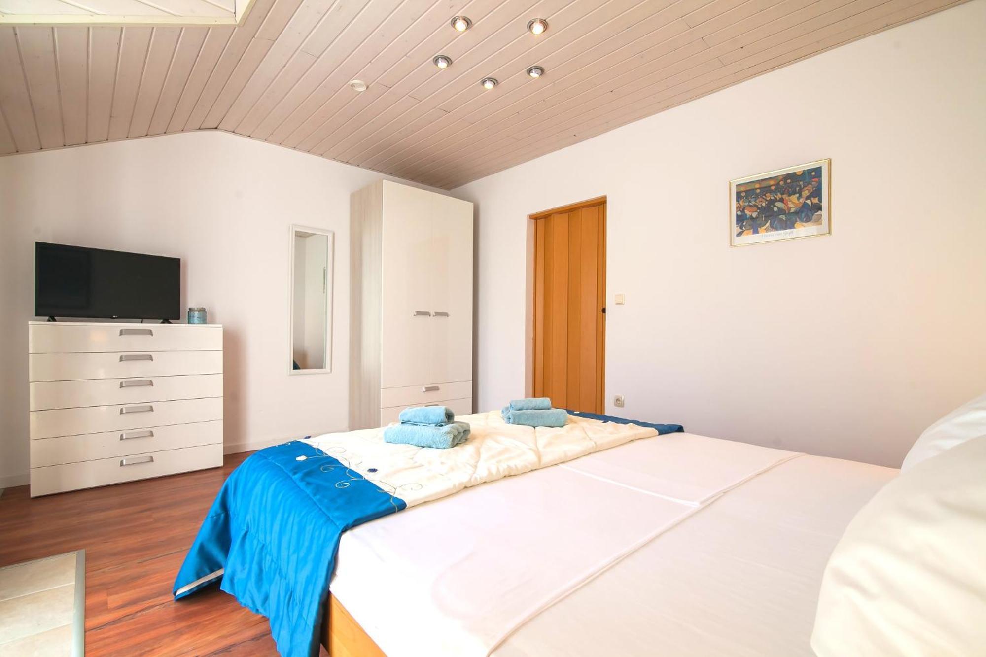 Helvetia Sunny Apartments ボル エクステリア 写真